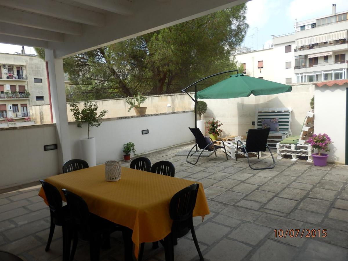 Casa Lauretta - Terrazza - Garage Wifi E Bici Gratuite Villa Lecce Eksteriør bilde
