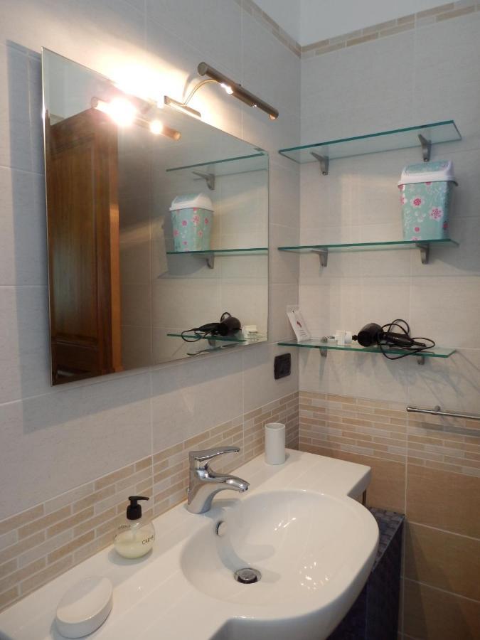 Casa Lauretta - Terrazza - Garage Wifi E Bici Gratuite Villa Lecce Eksteriør bilde