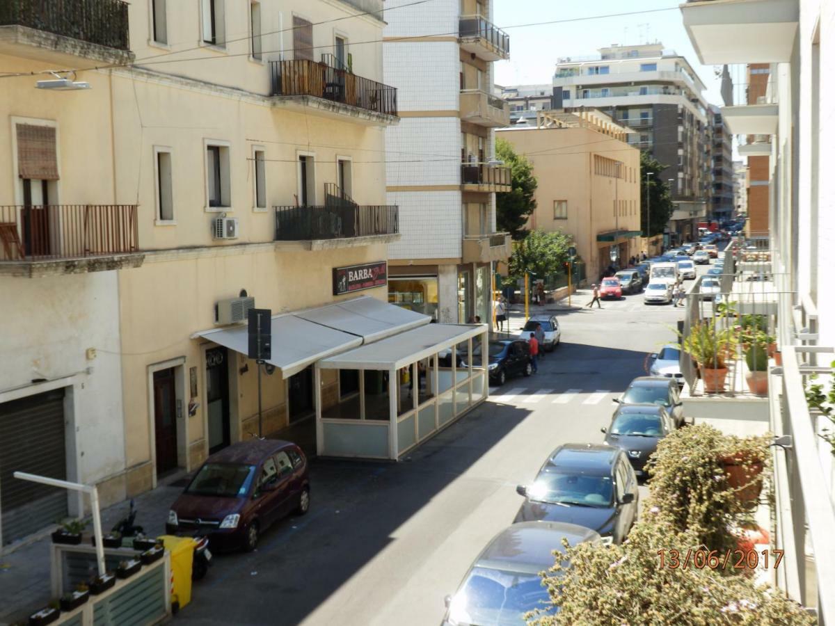 Casa Lauretta - Terrazza - Garage Wifi E Bici Gratuite Villa Lecce Eksteriør bilde
